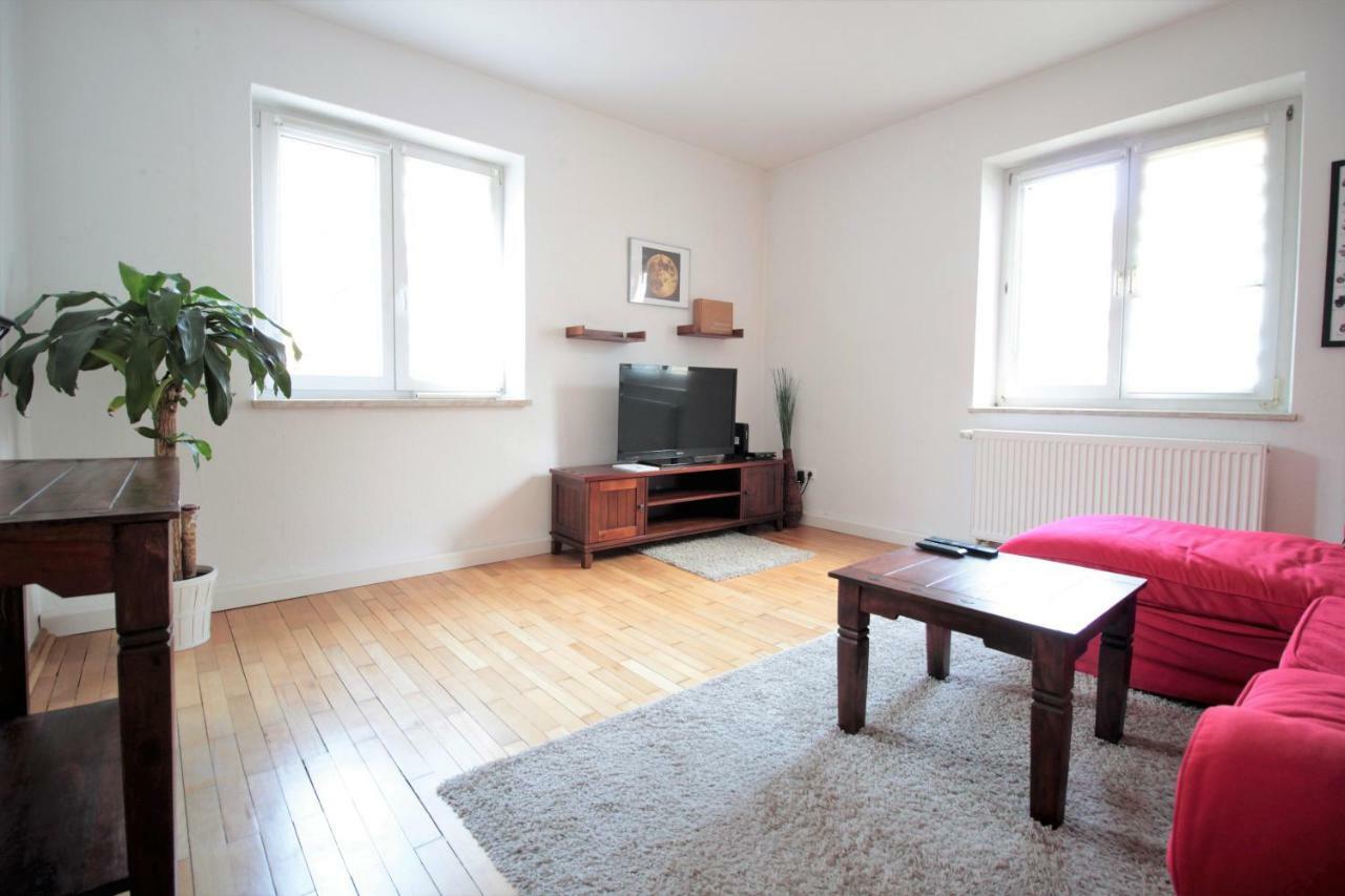 Charming 3-Bedroom Apartment With Parking Lot Würzburg Eksteriør bilde