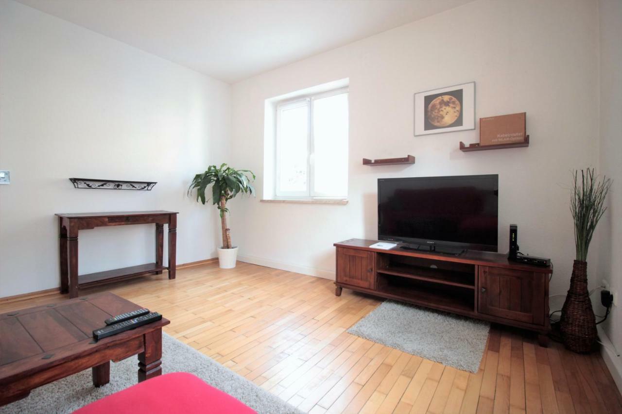 Charming 3-Bedroom Apartment With Parking Lot Würzburg Eksteriør bilde
